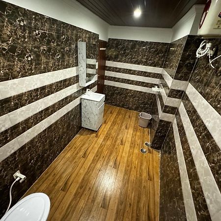 פארידבד Hotel Walk Inn מראה חיצוני תמונה